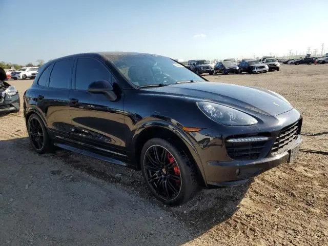 2013 PORSCHE CAYENNE GTS  