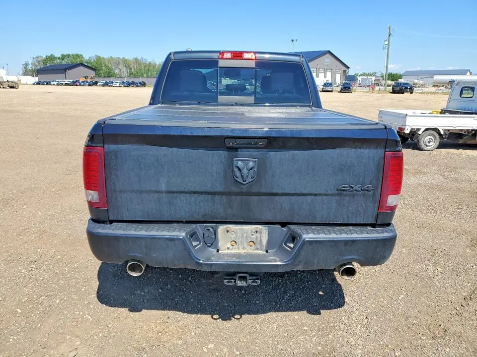 2015 RAM 1500 SPORT  