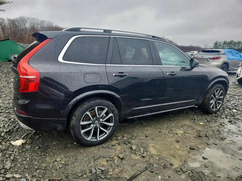 2016 VOLVO XC90 T6  