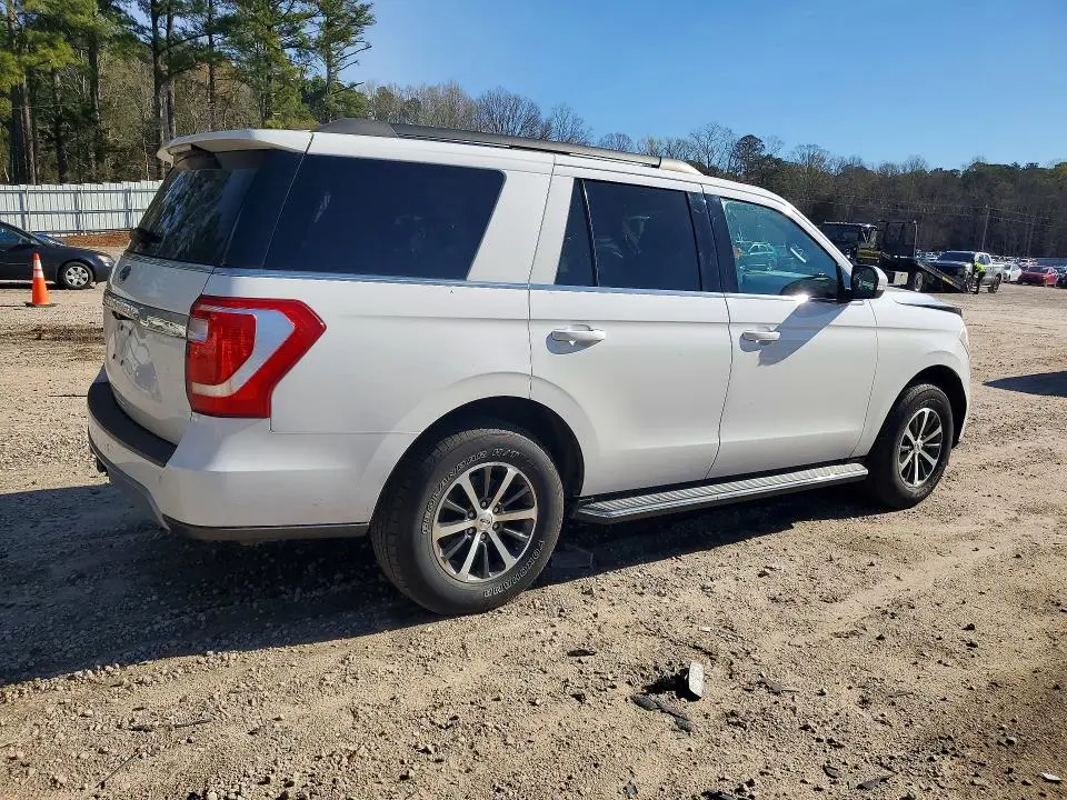 2020 FORD EXPEDITION XLT  