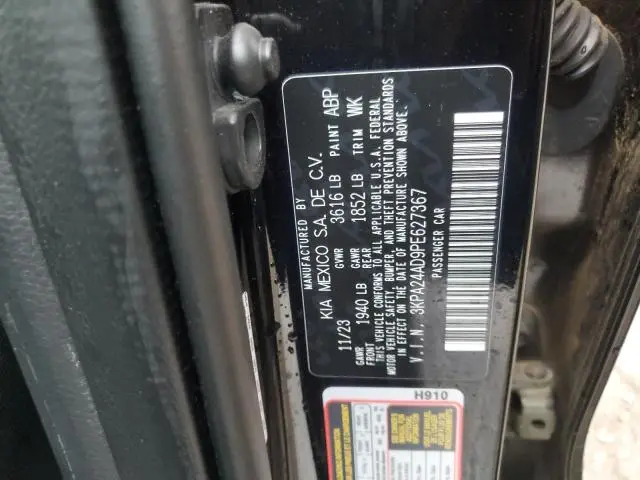 2023 KIA RIO LX  