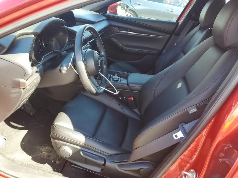 2022 MAZDA 3 SELECT  