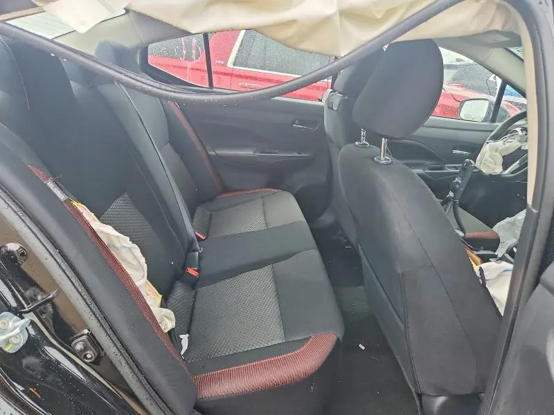 2025 NISSAN VERSA SR  