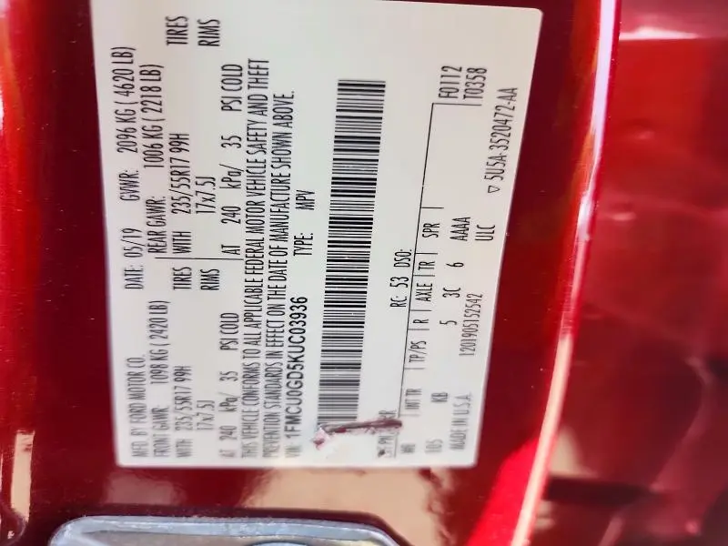 2019 FORD ESCAPE SE  