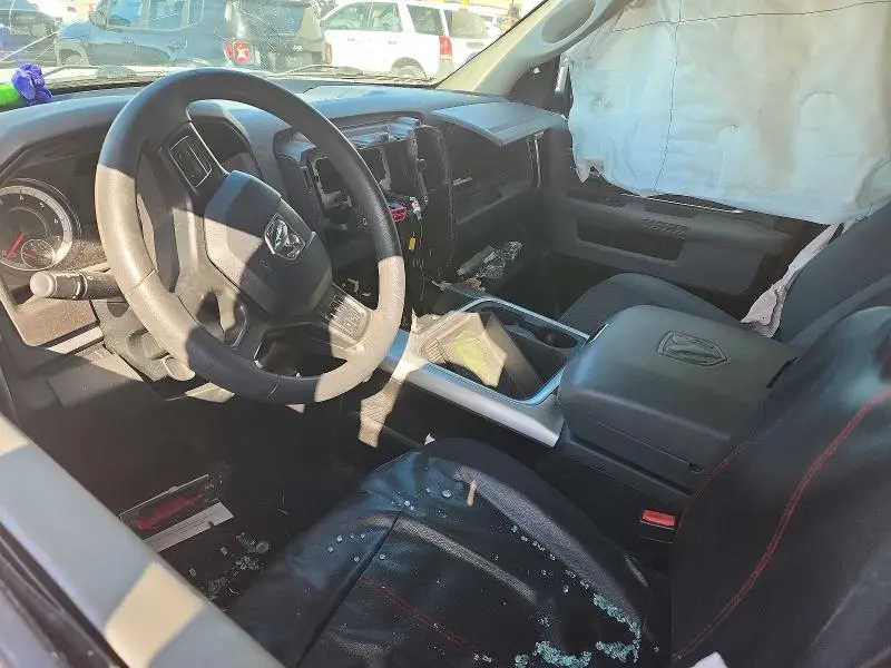 2018 RAM 1500 SLT  