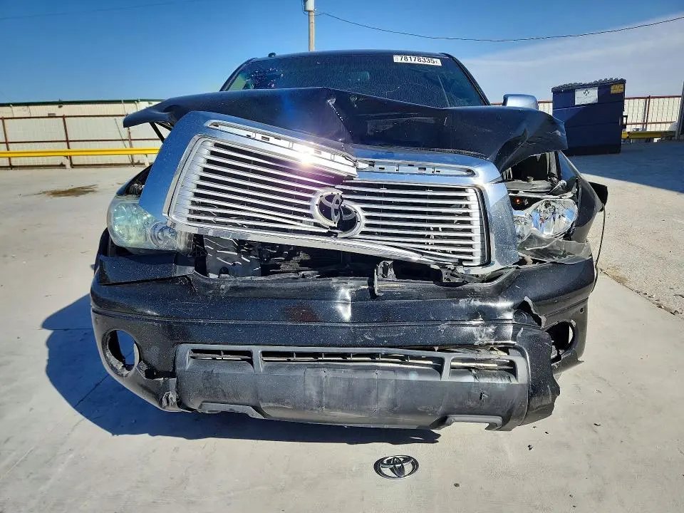 2012 TOYOTA TUNDRA CREWMAX LIMITED  