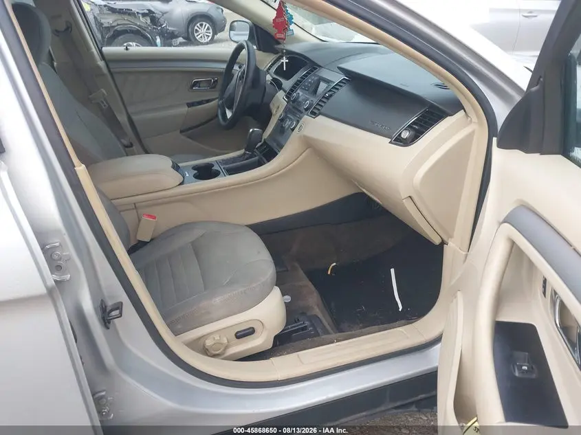 2013 FORD TAURUS SE