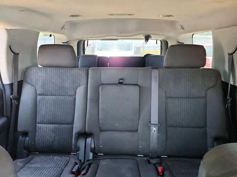 2017 GMC YUKON SLE  
