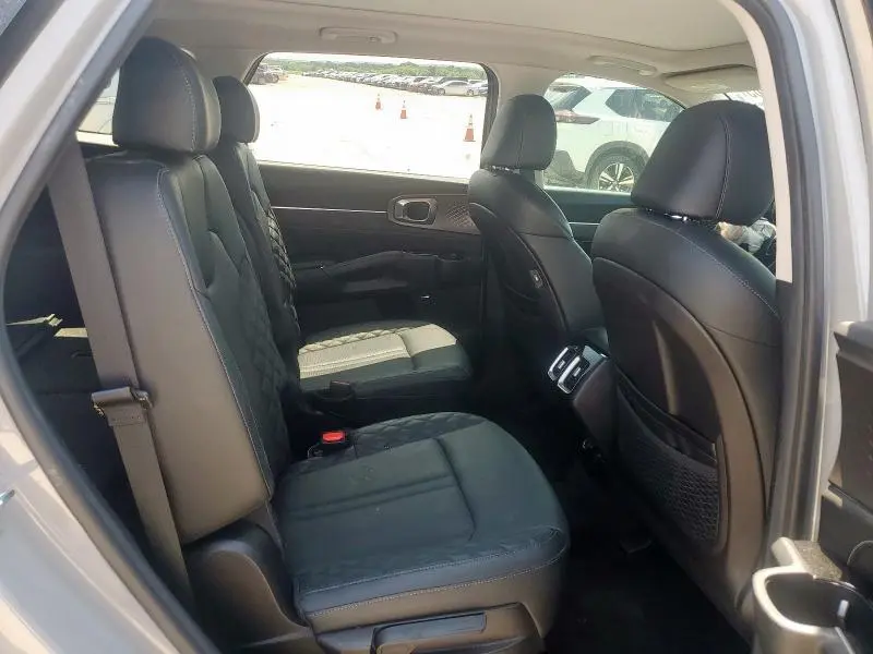 2022 KIA SORENTO SX  