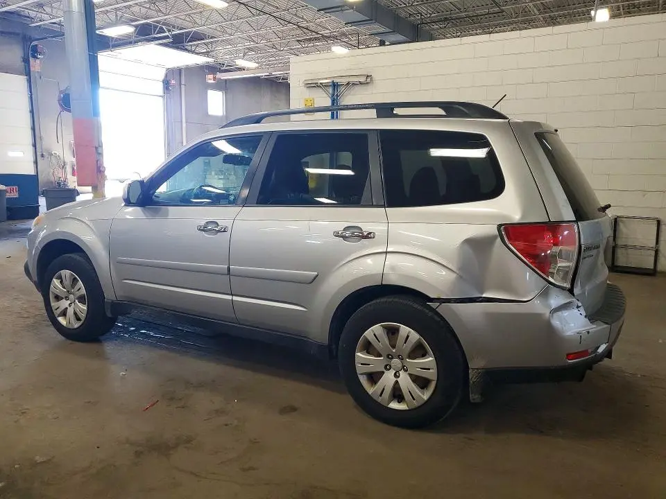 2013 SUBARU FORESTER LIMITED  