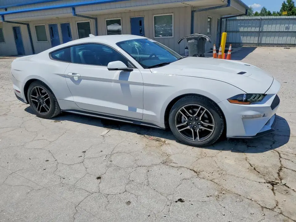 2020 FORD MUSTANG   