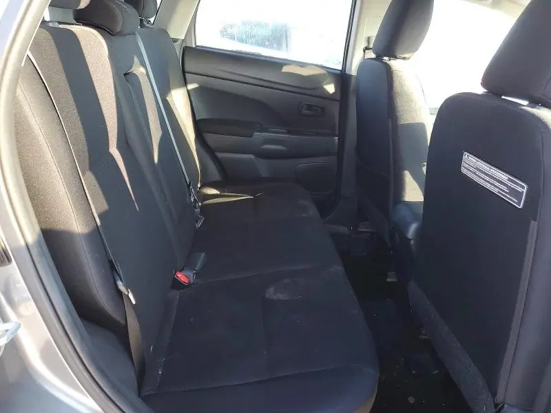 2014 MITSUBISHI OUTLANDER SPORT ES  