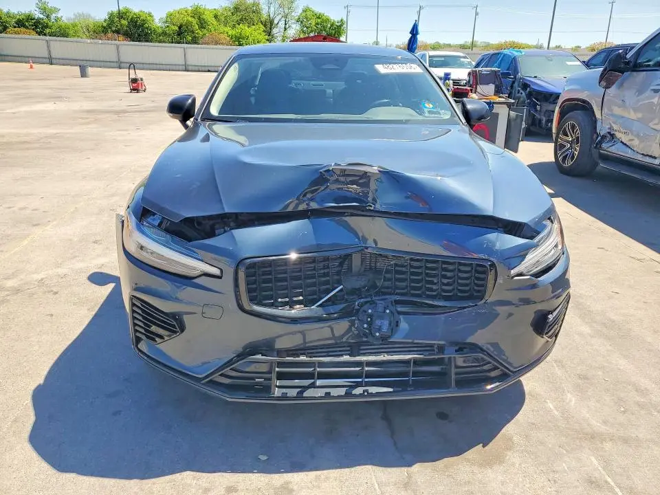 2023 VOLVO S60 PLUS  