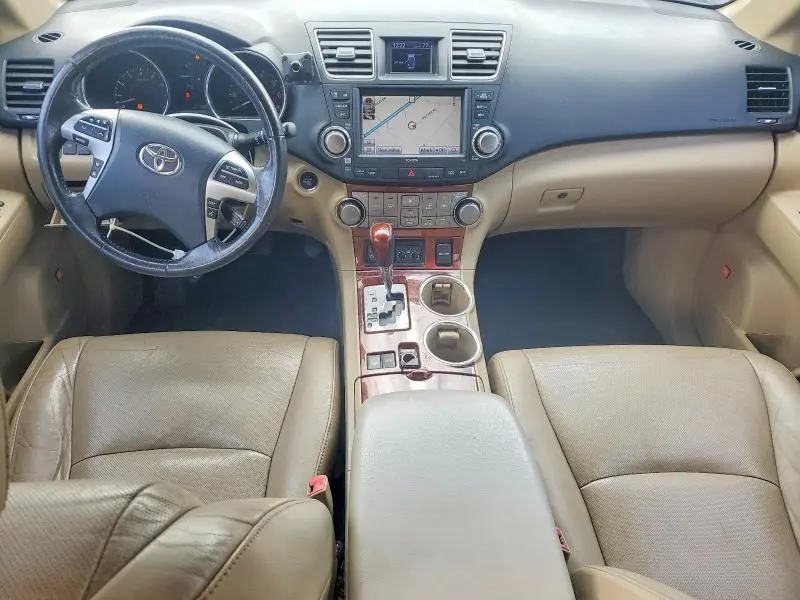 2011 TOYOTA HIGHLANDER LIMITED  