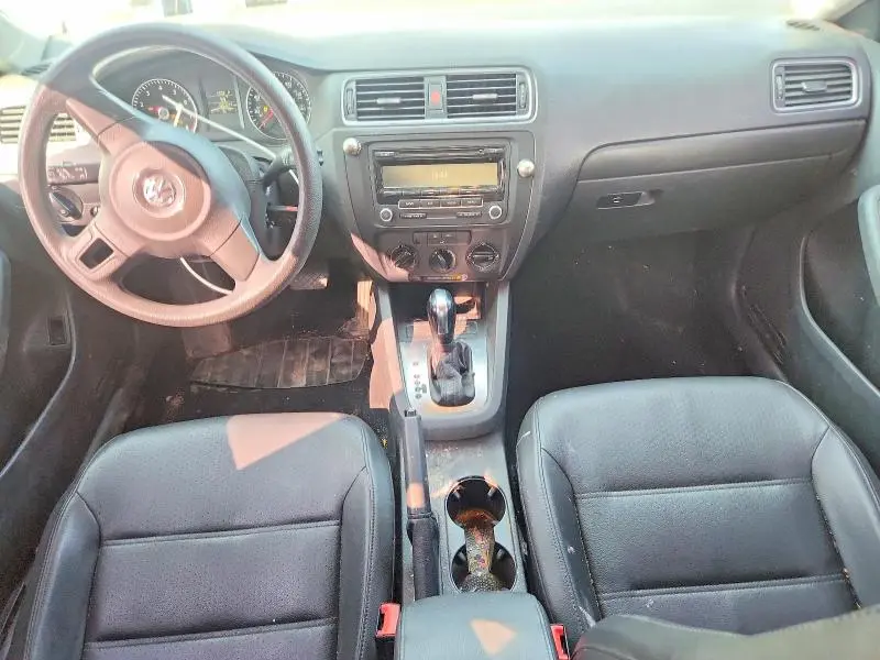 2014 VOLKSWAGEN JETTA SE  