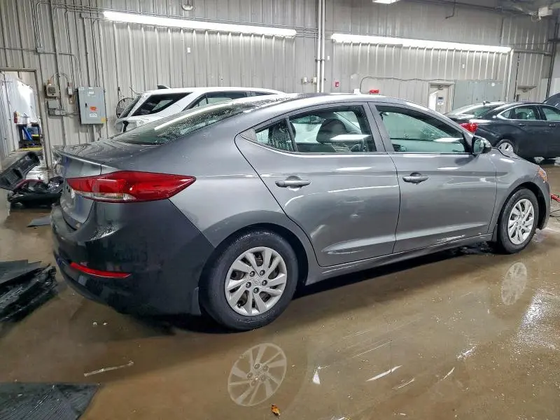 2018 HYUNDAI ELANTRA SE  