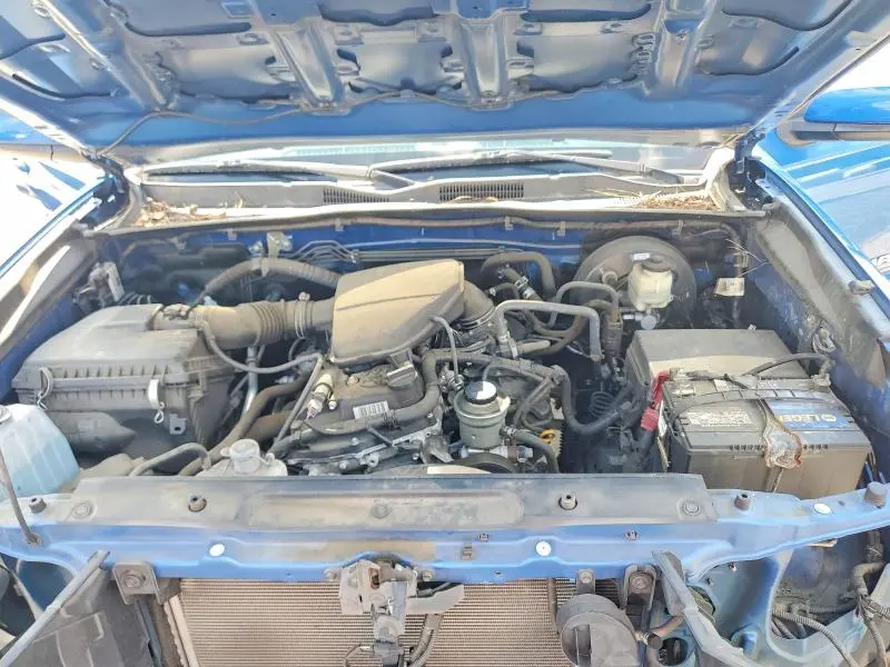 2017 TOYOTA TACOMA SR5  