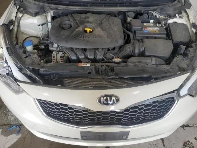 2015 KIA FORTE LX  