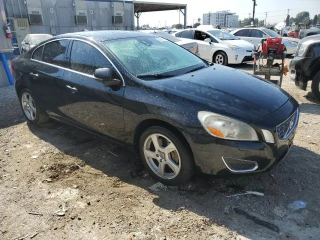 2012 VOLVO S60 T5  