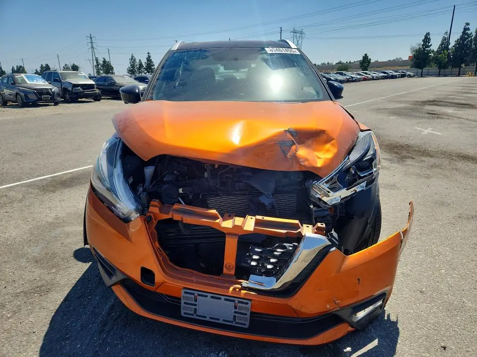 2019 NISSAN KICKS SR  