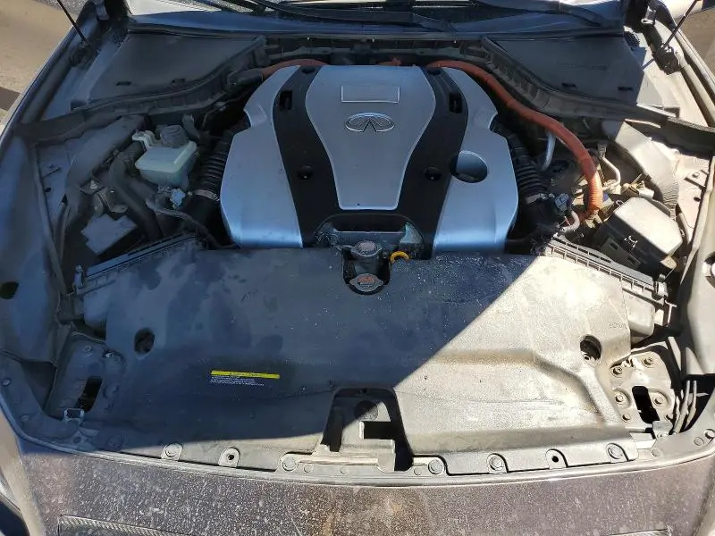 2014 INFINITI Q50 HYBRID PREMIUM  