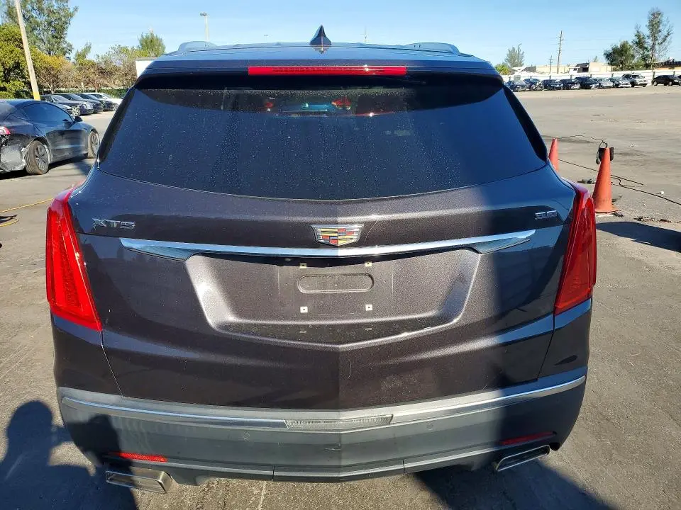 2018 CADILLAC XT5   