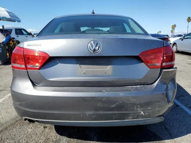 2013 VOLKSWAGEN PASSAT S  