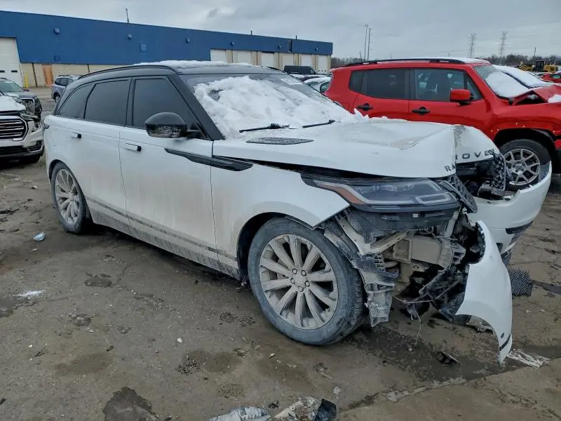 2018 LAND ROVER RANGE ROVER VELAR R-DYNAMIC SE  