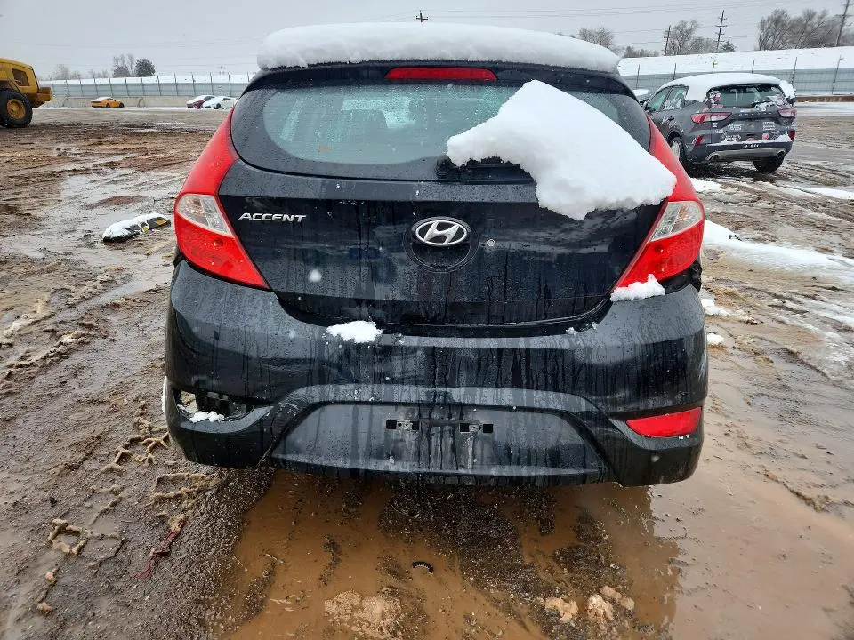 2013 HYUNDAI ACCENT GS  