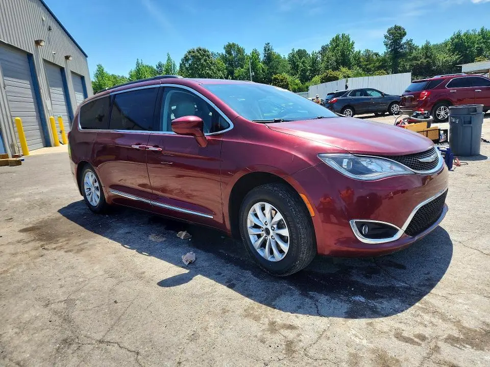 2017 CHRYSLER PACIFICA TOURING L  