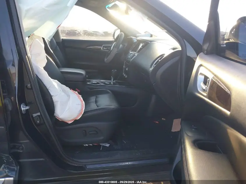 2016 NISSAN PATHFINDER SL