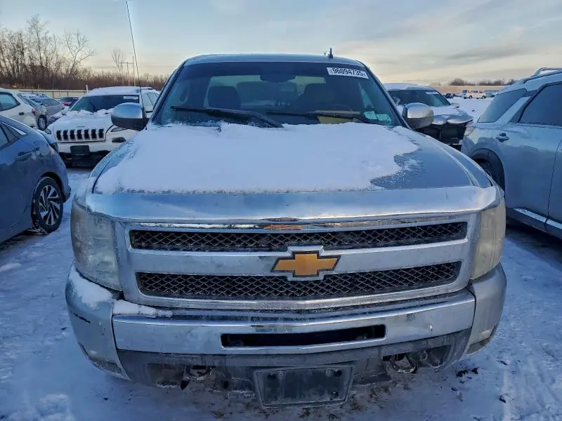 2011 CHEVROLET SILVERADO K1500 LT  