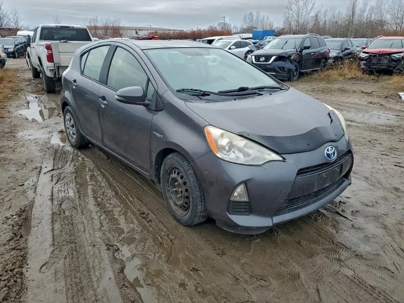 2014 TOYOTA PRIUS C   