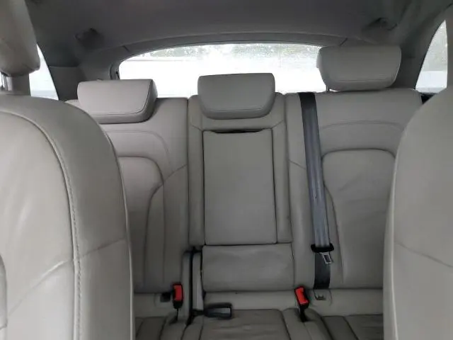 2010 AUDI Q5 PRESTIGE  