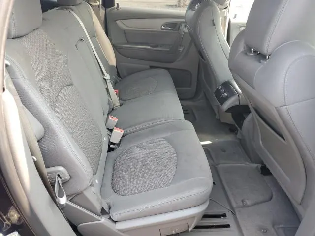 2017 CHEVROLET TRAVERSE LS  