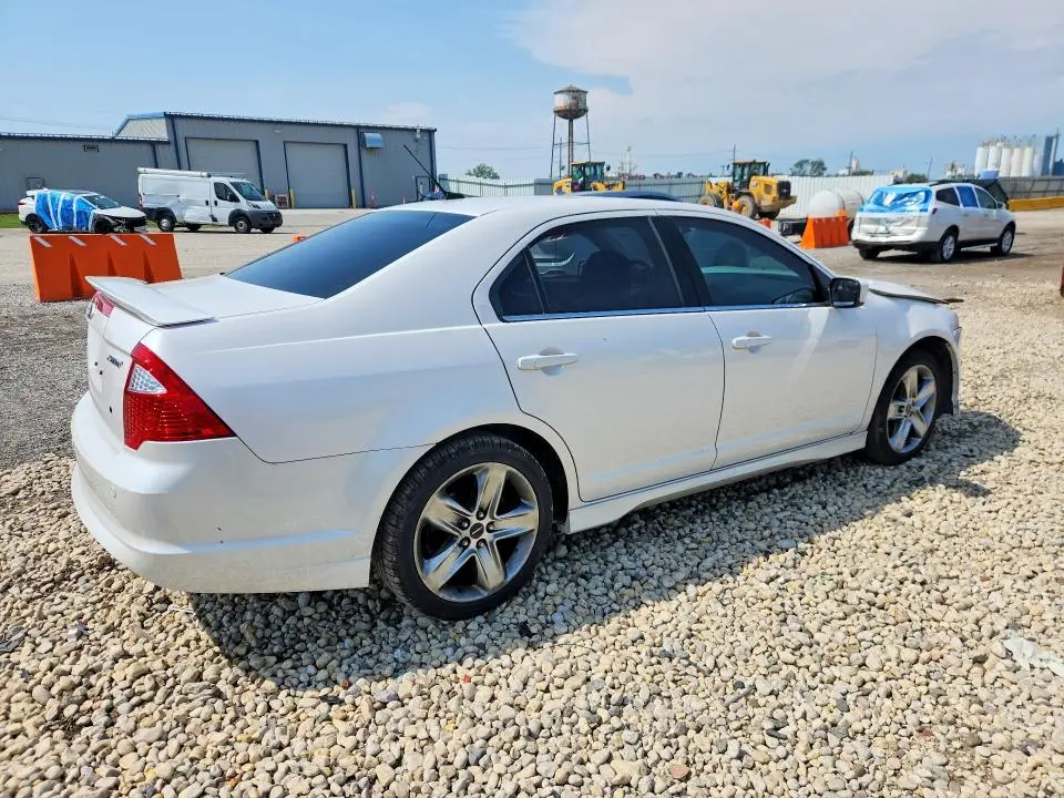 2011 FORD FUSION SPORT  