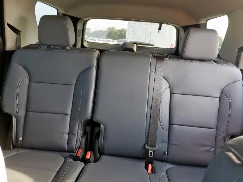 2021 CHEVROLET TRAVERSE LT  