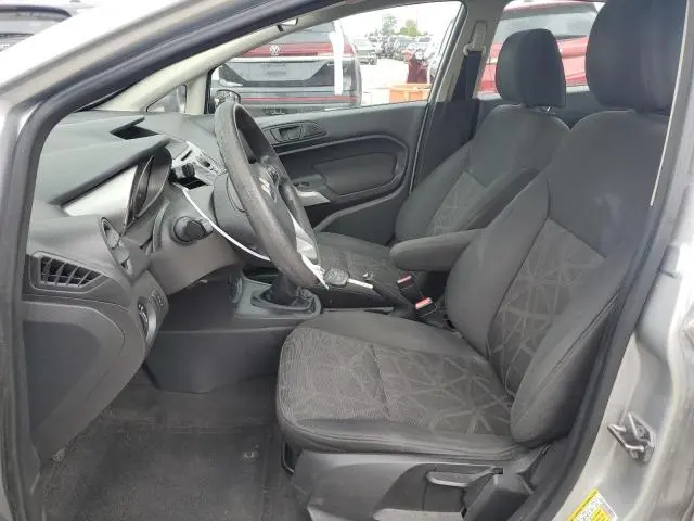 2013 FORD FIESTA SE  