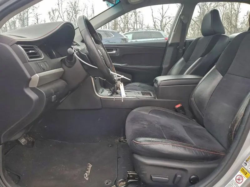 2015 TOYOTA CAMRY LE  