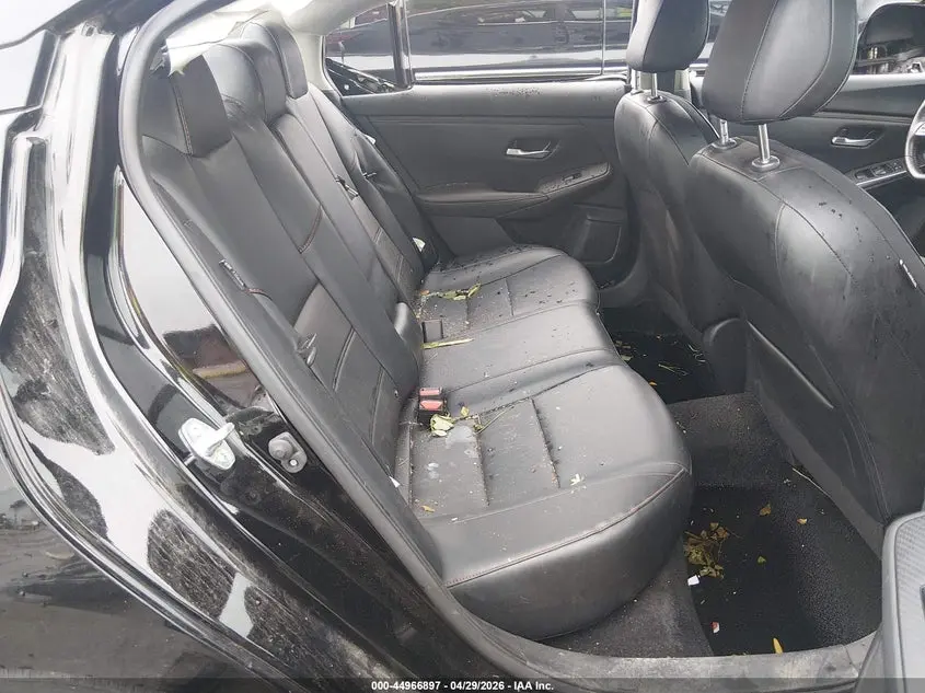 2024 NISSAN SENTRA SR XTRONIC CVT