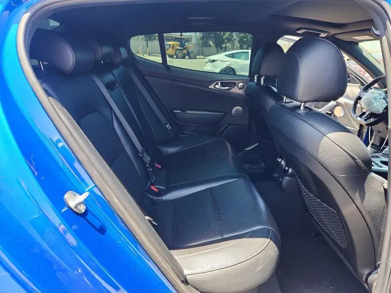 2020 KIA STINGER GT1  