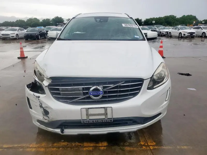 2017 VOLVO XC60 T5 INSCRIPTION  