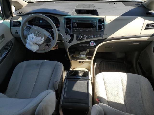 2014 TOYOTA SIENNA LE