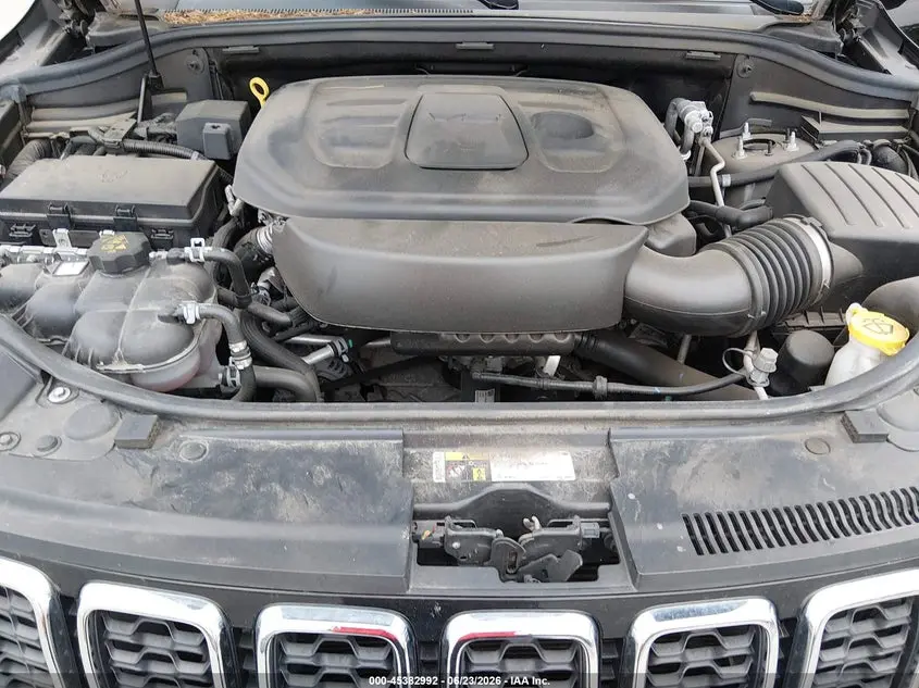 2019 JEEP GRAND CHEROKEE LAREDO E 4X4