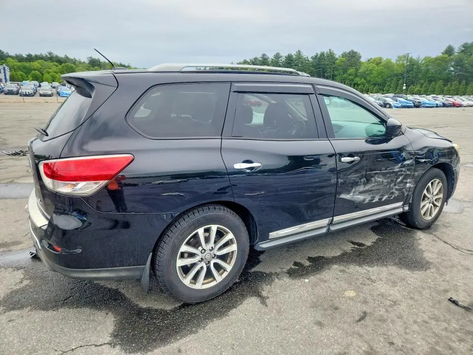 2013 NISSAN PATHFINDER S  