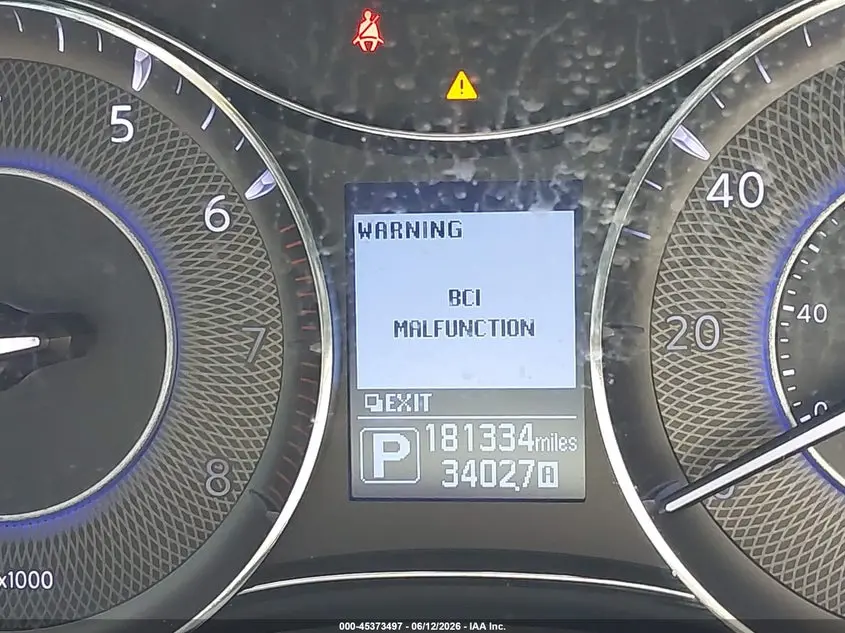 2015 INFINITI QX80  