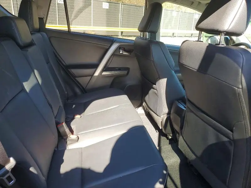 2017 TOYOTA RAV4 PLATINUM  