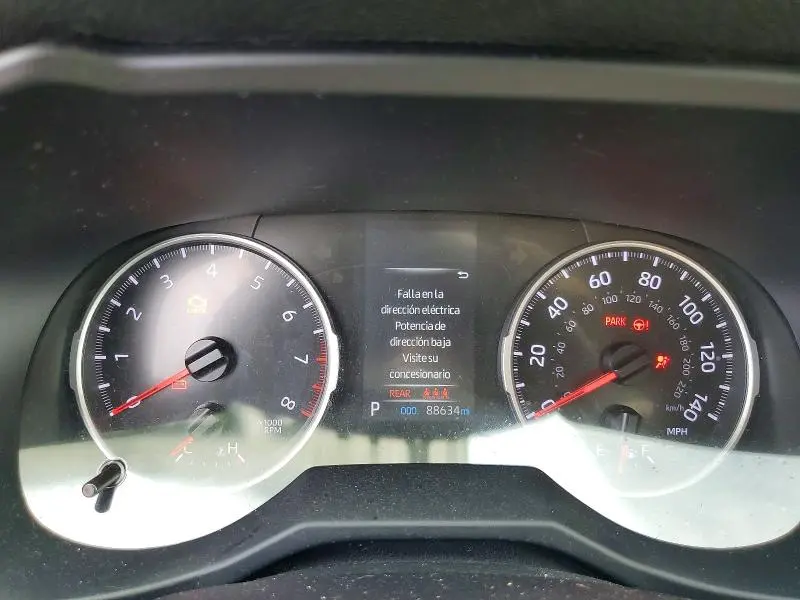 2022 TOYOTA RAV4 LE  