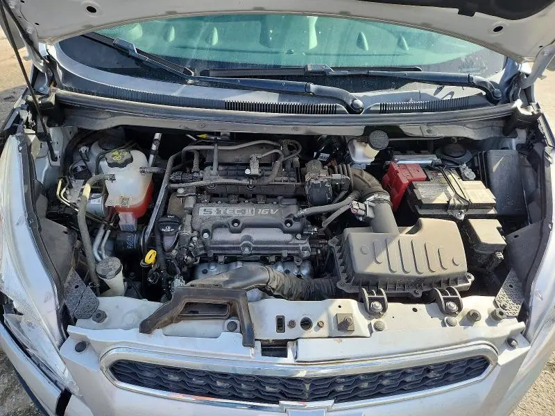 2015 CHEVROLET SPARK 1LT  