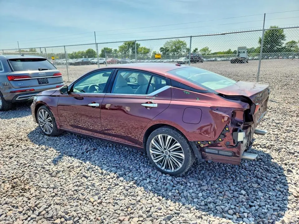 2024 NISSAN ALTIMA SL  